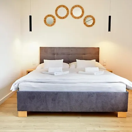 Apartmany Lama شقة *